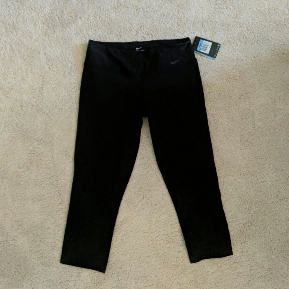 Nike Dri-fit workout capris